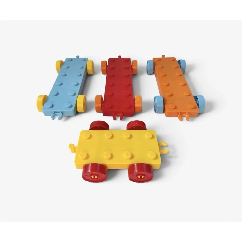 Lego Duplo Lot Cars Train Base Vehicle Toy Parts 4 Pieces Mixed Colors Lot BB